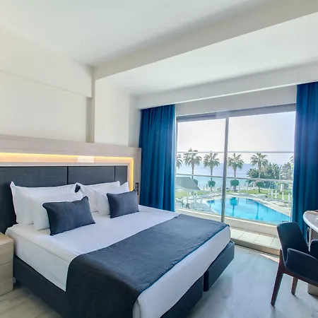 Hotel Falcon 4*