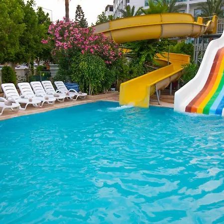 Hotel Falcon 4*