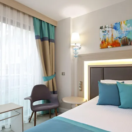Falcon 4* Antalia