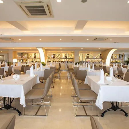 Falcon ホテル アンタルヤ