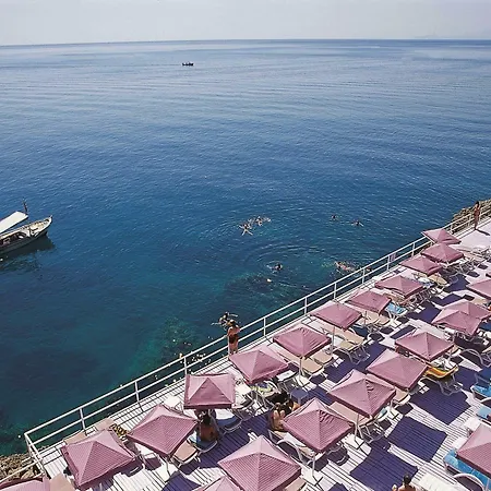 Falcon Ξενοδοχείο 4*