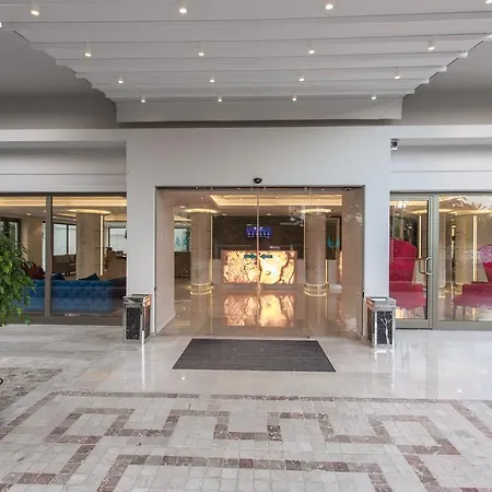 Falcon 4* Antalya