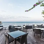 Szálloda Falcon 4*